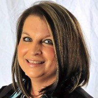 Rhonda Douthit