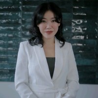 Yoojin S.