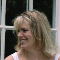 Vicky Lesser