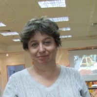 Anna Dainov