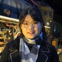 Yining Li