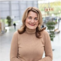 Jeanette Ribbers