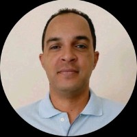 Adilson Santos