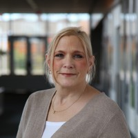 Paula Ross
