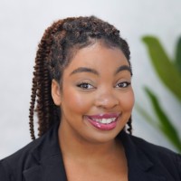 Mya M.