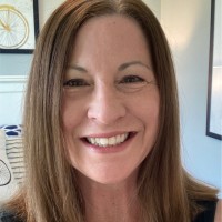 Sandra Lowe