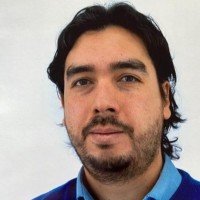 Simón C. Smith
