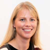 Brenda Nyblade Skujins