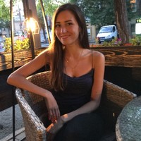 Алена Половинко