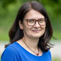 Claudia Senf