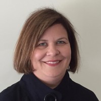 Angela Riddell