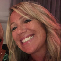 Lesley Cheshire