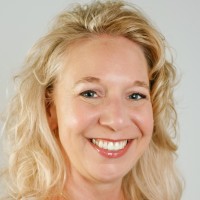 Michelle Adler, Lvn