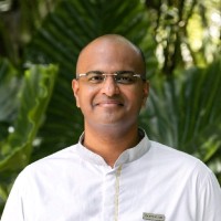 Dr Peeyush P Kumar MD (Ay)