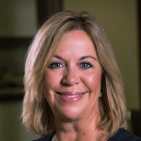 Kim Buker, Rebc