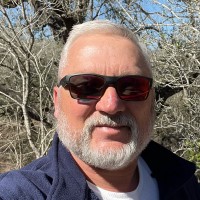 Lloyd Huggins