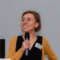 Julie Poppe