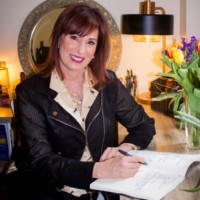 Lori Blumenstein-Bott