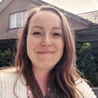 Anne Loos