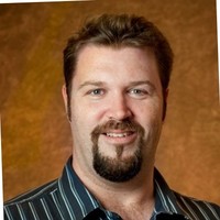 Christopher Knott