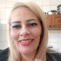 Juliana Valentim de Sousa Santana