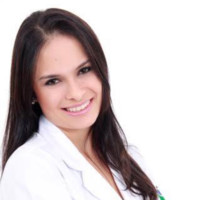Dra. Lívia Munhoz