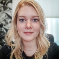 Csenge Szabo
