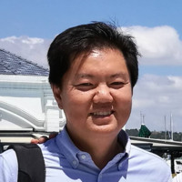 บัณฑิต วิจิตประไพ