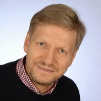 Manfred Symanzik