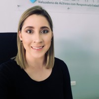 Louise Paola Ubeda F.