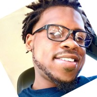 Dejuan Holt