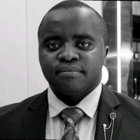 Elivis Bikombo