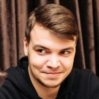 Arthur Usov