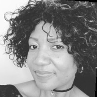 Dzifa Moten