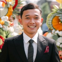 Như Ý Hà