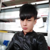 黄明特