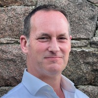 Wayne Hennessy-Barrett