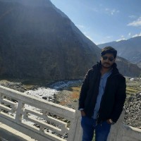 Tariq Khan