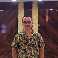 Azis Latif