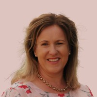 Lynette Rayner
