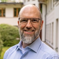 Dr. Erik Vogelsang