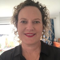Karen Ellis