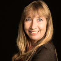 Manuela Hendrickson