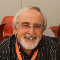 Júlio Resende