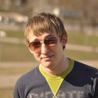 Денис Сыроедин