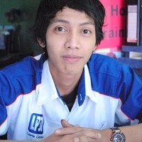 Dennis Lokollo
