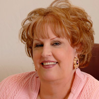 Jonie Dodgens