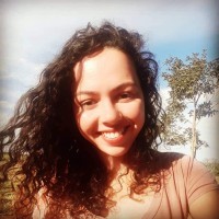 Andressa Melo