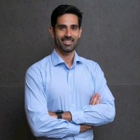 Paulo Victor Almeida, Cfa