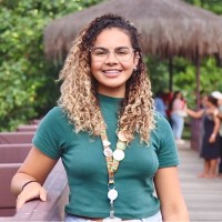 Larissa Gomes